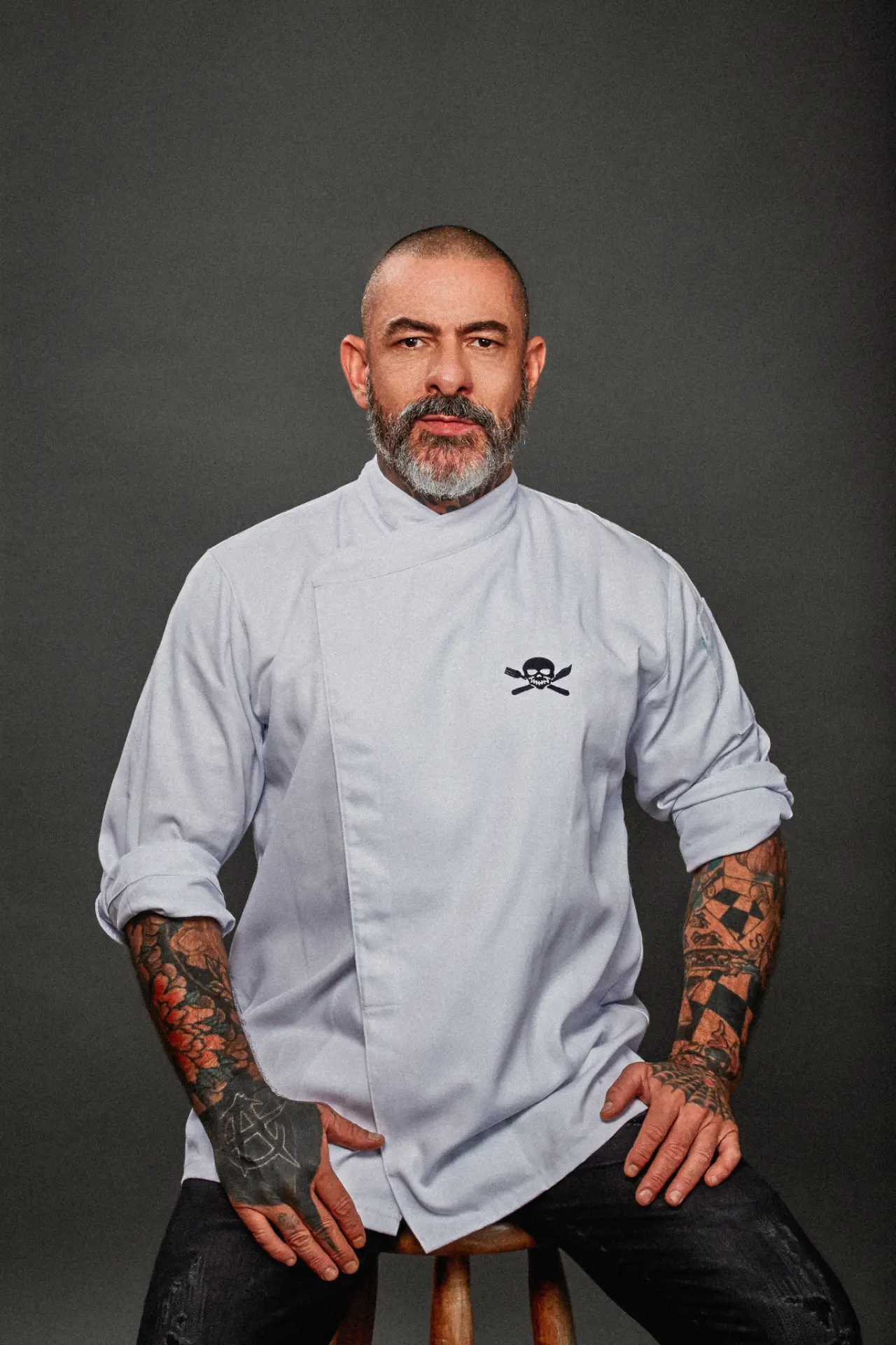 Foto do chef Henrique Fogaça